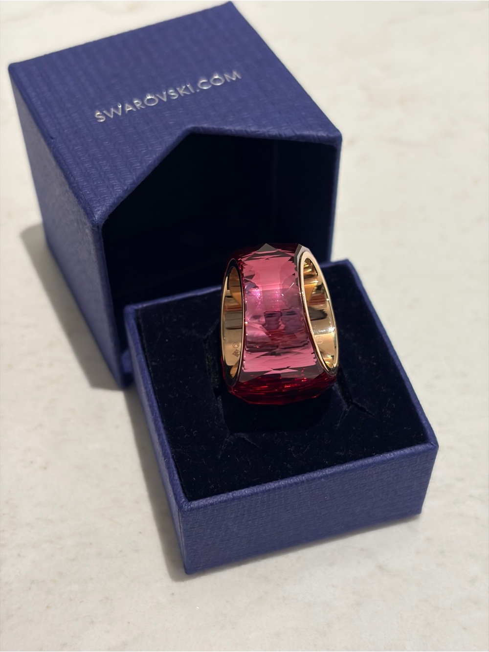 Swarovski Vibrant Pink “Nirvana” Faceted Crystal Ring - Picture 2 of 2